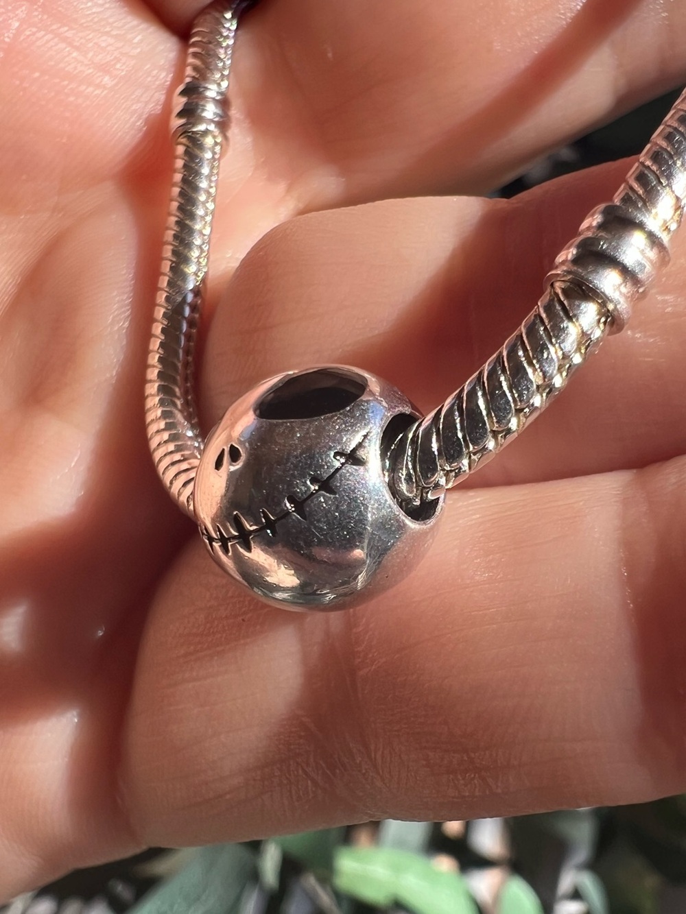 Spooky Skull Face Halloween Charm - Picture 6 of 10